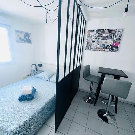 Studio Gare St Roch Avec Box De Garage Lägenhet Montpellier Exteriör bild